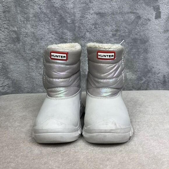 Hunter Kids Boots in Silver and White - Picture 4 of 15